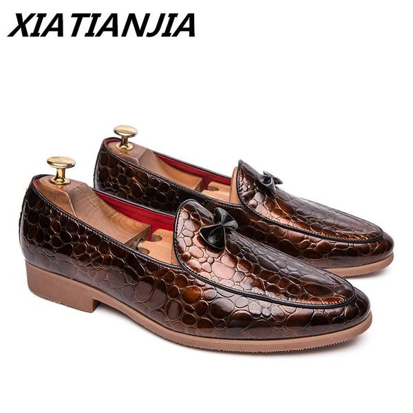 dress shoes men formal leather office business wedding handmade brogue pointed toe oxfords mens shoe chaussure homme, Black
dress shoes men formal leather office business wedding handmade brogue pointed toe oxfords mens shoe chaussure homme, Black