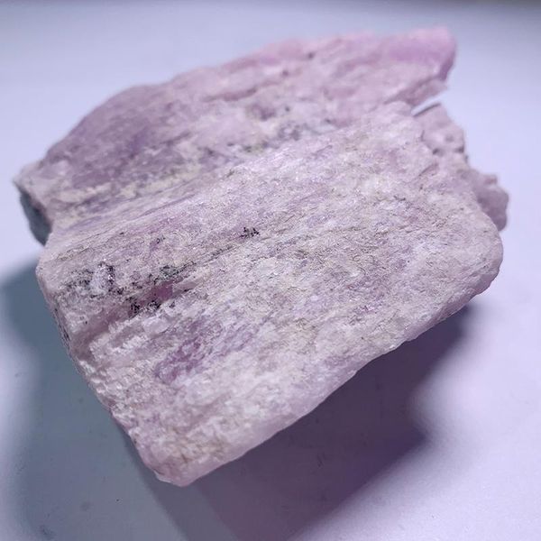 decorative objects & figurines natural kunzite mineral specimen carving material decoration purple healing crystal home
decorative objects & figurines natural kunzite mineral specimen carving material decoration purple healing crystal home