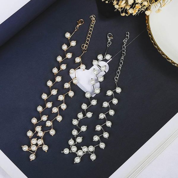 chokers pearl clavicle short chainsimple metal necklace2021 korean trend neckband, Golden;silver
chokers pearl clavicle short chainsimple metal necklace2021 korean trend neckband, Golden;silver