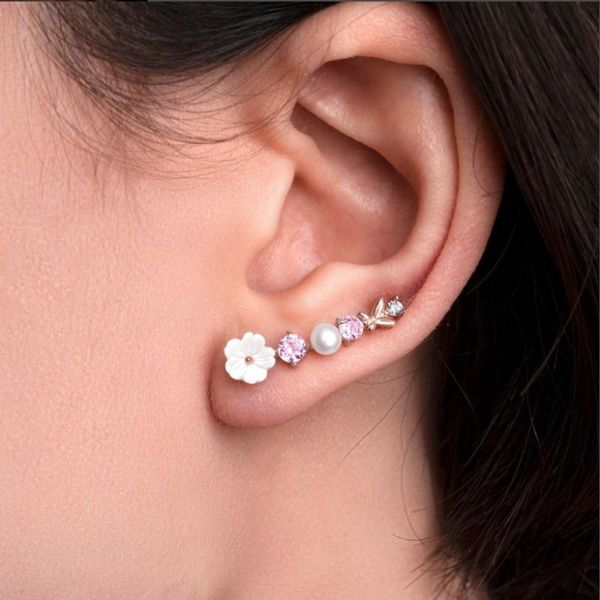 stud 2021 romantic shell flowers earrings for women charm butterfly pearls rhinestone jewelry gift brincos bijoux, Golden;silver
stud 2021 romantic shell flowers earrings for women charm butterfly pearls rhinestone jewelry gift brincos bijoux, Golden;silver