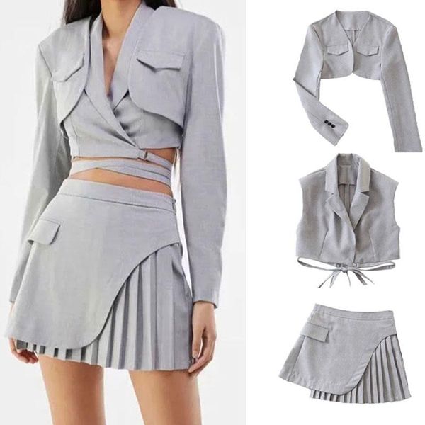 two piece dress 2021 spring and autumn gray casual suit jacket slim waistcoat frenulum irregular pleated skirt high waist a-line, White
two piece dress 2021 spring and autumn gray casual suit jacket slim waistcoat frenulum irregular pleated skirt high waist a-line, White