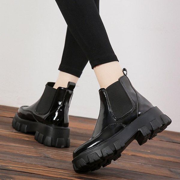 boots british style -selling solid color patent leather thick-soled ladies spring and autumn trend short single boots., Black
boots british style -selling solid color patent leather thick-soled ladies spring and autumn trend short single boots., Black