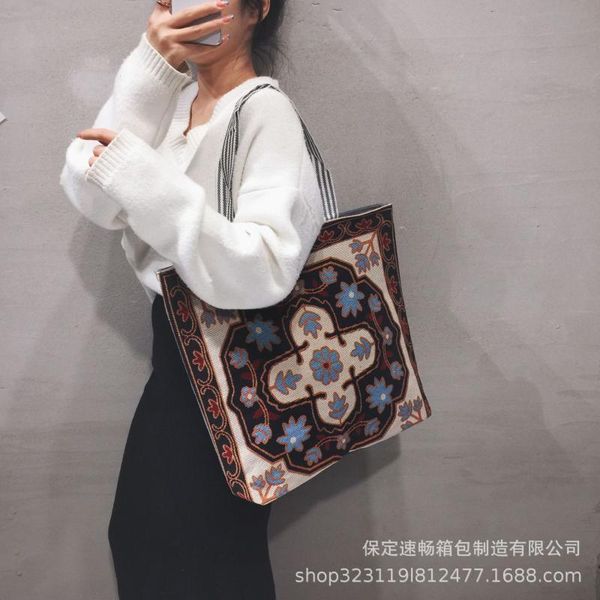 storage bags bohemian style bag retro embroidery canvas shoulder fashion female large-capacity shopping
storage bags bohemian style bag retro embroidery canvas shoulder fashion female large-capacity shopping