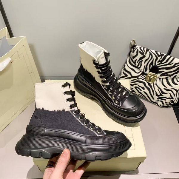 women boots bee classic leather designer thick-soled desert martin white star trail short shoe size 35-40 mkj00001, Black
women boots bee classic leather designer thick-soled desert martin white star trail short shoe size 35-40 mkj00001, Black
