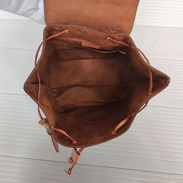 genuine leather backpack old flower woman travel bags men backpacks embossing m45501 classical designer double shoulder sport bag imitation
genuine leather backpack old flower woman travel bags men backpacks embossing m45501 classical designer double shoulder sport bag imitation