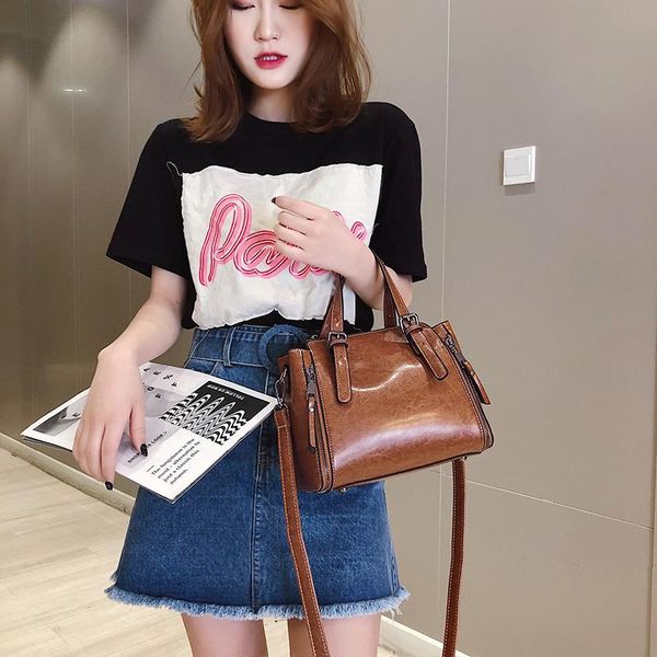 evening bags women's premium texture luxury shoulder bag 2021 fashion designer pure color large-capacity handbag all-match messenger
evening bags women's premium texture luxury shoulder bag 2021 fashion designer pure color large-capacity handbag all-match messenger