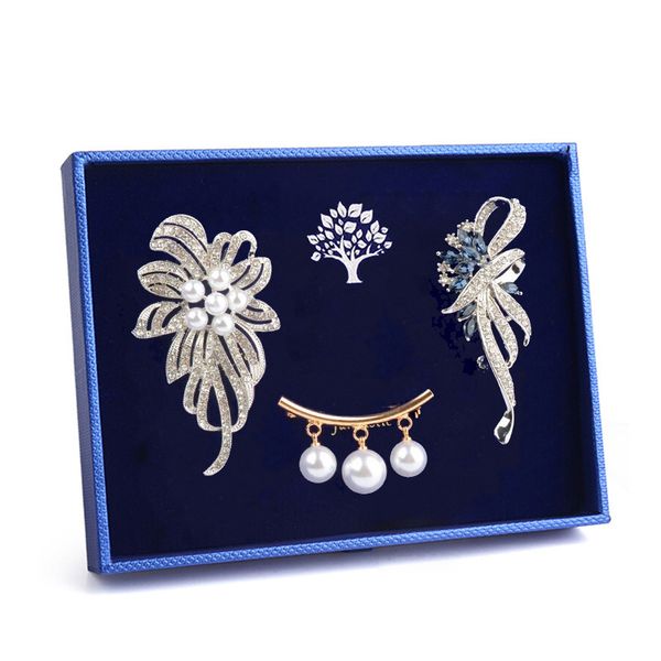 anti light bowknot brooch female pin pendant fashion ele cheongsam brooch set annual meeting gift, Silver
anti light bowknot brooch female pin pendant fashion ele cheongsam brooch set annual meeting gift, Silver