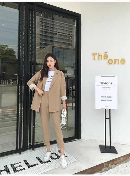 women's suits & blazers casual solid women pant notched collar blazer jacket pencil khaki female suit autumn high quality, White;black
women's suits & blazers casual solid women pant notched collar blazer jacket pencil khaki female suit autumn high quality, White;black