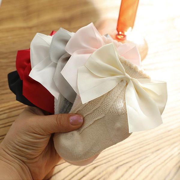 cute bow born baby socks spring summer solid color girls soft cotton infant toddler kids floor 0-1y, Pink;yellow
cute bow born baby socks spring summer solid color girls soft cotton infant toddler kids floor 0-1y, Pink;yellow