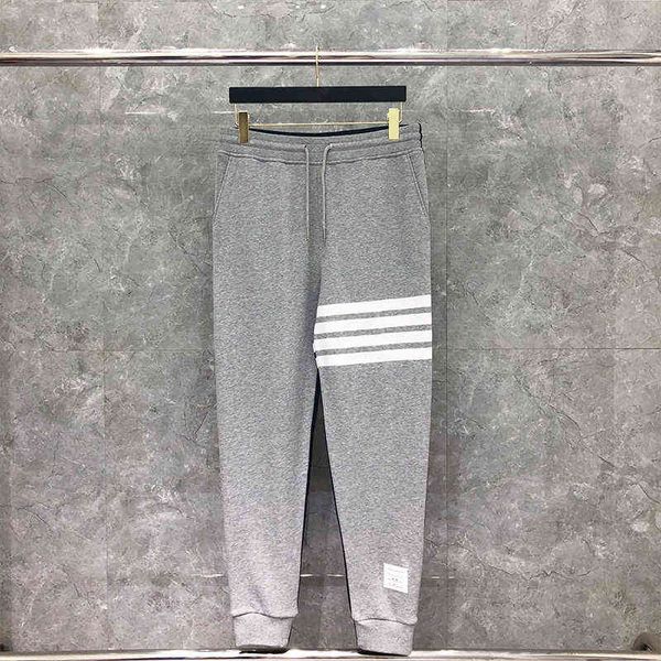 tb thom sweat spring autunm men' fashion brand sport trousers spliced contrast trim 4-bar stripe casual, Black
tb thom sweat spring autunm men' fashion brand sport trousers spliced contrast trim 4-bar stripe casual, Black