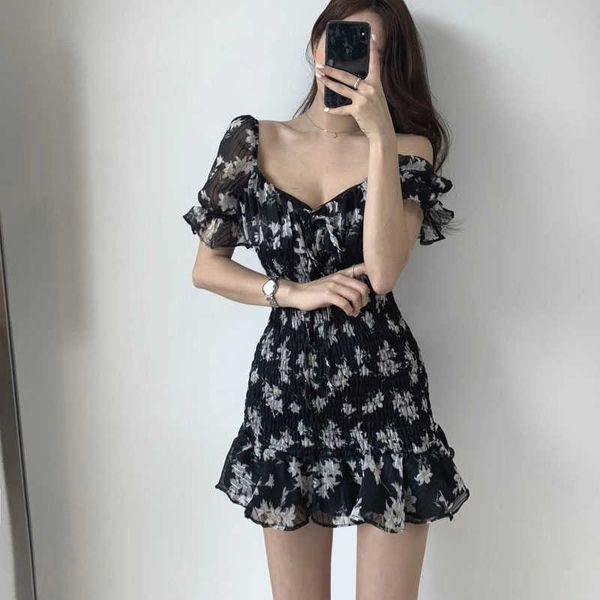 women dresses summer v neck floral print boho beach dress ruffle short sleeve a-line mini dress sundress robe 210527, Black;gray
women dresses summer v neck floral print boho beach dress ruffle short sleeve a-line mini dress sundress robe 210527, Black;gray