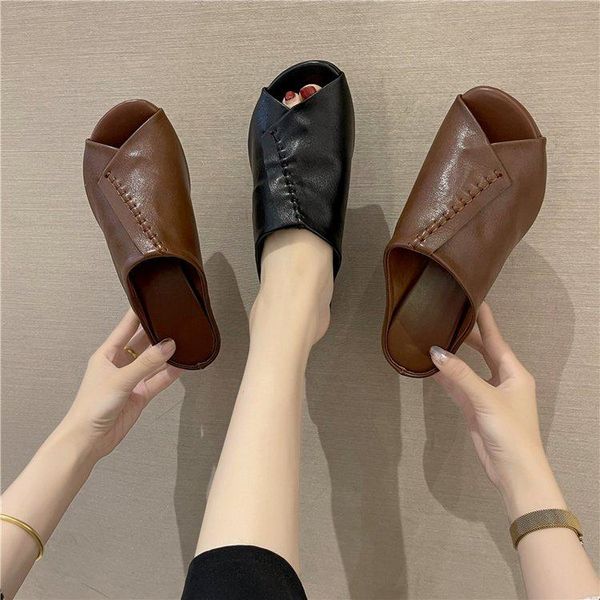 slippers shoes woman 2021 low square heel med summer peep toe block soft basic rome slides pu rubber retro fabric scandals ethni, Black
slippers shoes woman 2021 low square heel med summer peep toe block soft basic rome slides pu rubber retro fabric scandals ethni, Black