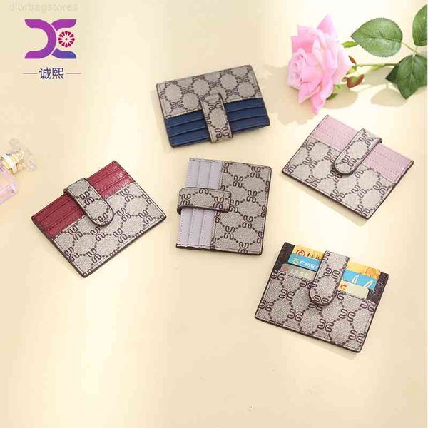 wallet 2021 spring women's short multi card slot bag color matching handbag, Red;black
wallet 2021 spring women's short multi card slot bag color matching handbag, Red;black