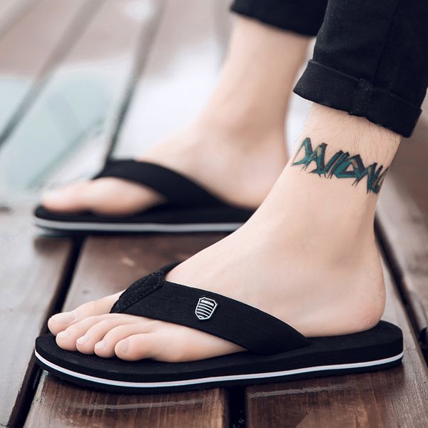 2021 mens womens fashion slipper flip flops slides shoes designer yellow black red green outdoor size 39-48 w-012
2021 mens womens fashion slipper flip flops slides shoes designer yellow black red green outdoor size 39-48 w-012