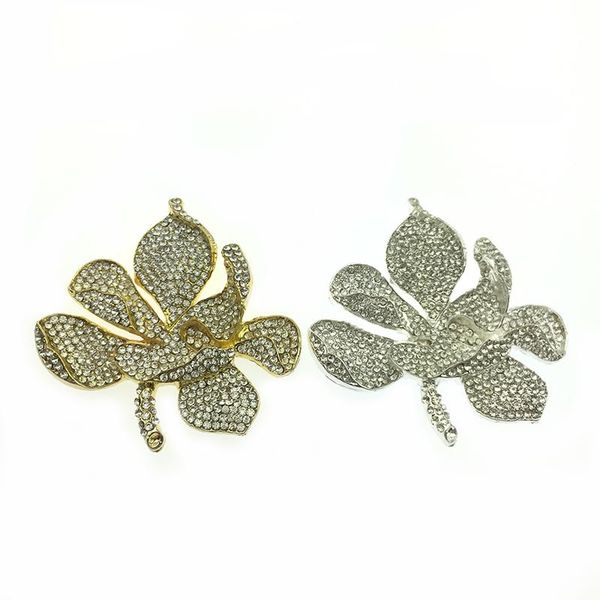 pins, brooches 10pcs a lot bride wedding lotus brooch with clear austria crystal for bridesmaid flower, Gray
pins, brooches 10pcs a lot bride wedding lotus brooch with clear austria crystal for bridesmaid flower, Gray