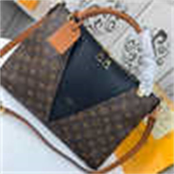 shoulder brand designer bag luxury m43966 m43967 cross tote handbags totes presbyopia stitching hand bags handbags iconic body handles c
shoulder brand designer bag luxury m43966 m43967 cross tote handbags totes presbyopia stitching hand bags handbags iconic body handles c