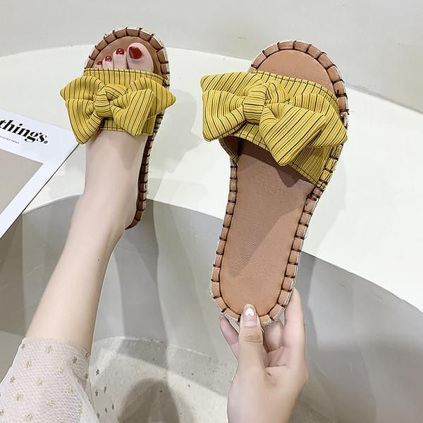 slippers 2021 flat shoes women's outdoor bowknot sandals low-soft sole elegant casual lightweight, Black
slippers 2021 flat shoes women's outdoor bowknot sandals low-soft sole elegant casual lightweight, Black