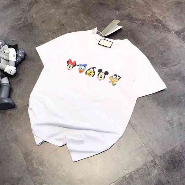 2022 factory wholesale new high version summer women's aging animation head short sleeve loose casual couple solid color cotton t-shirt, White
2022 factory wholesale new high version summer women's aging animation head short sleeve loose casual couple solid color cotton t-shirt, White