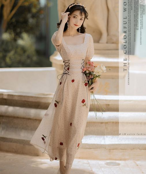 woman corset rose print polka dot dress ladies beach sundresses square collar designer puff sleeve a line lace-up slim dress 210514, Black;gray
woman corset rose print polka dot dress ladies beach sundresses square collar designer puff sleeve a line lace-up slim dress 210514, Black;gray