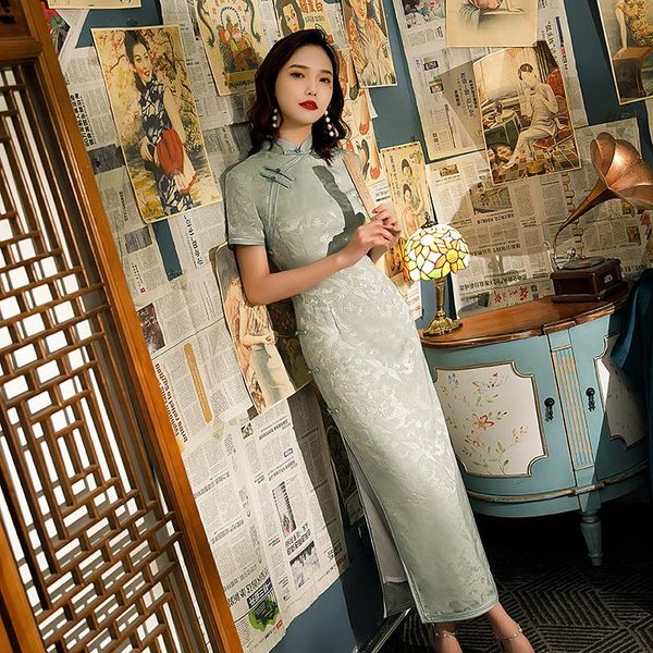 ethnic clothing print flower qipao satin lady high split formal party dress gown mandarin collar vintage button cheongsam sheath vestid, Red
ethnic clothing print flower qipao satin lady high split formal party dress gown mandarin collar vintage button cheongsam sheath vestid, Red