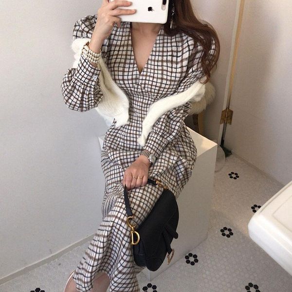 casual dresses 2021 spring vintage plaid puff sleve dress women sim high waist a-line, Black;gray
casual dresses 2021 spring vintage plaid puff sleve dress women sim high waist a-line, Black;gray