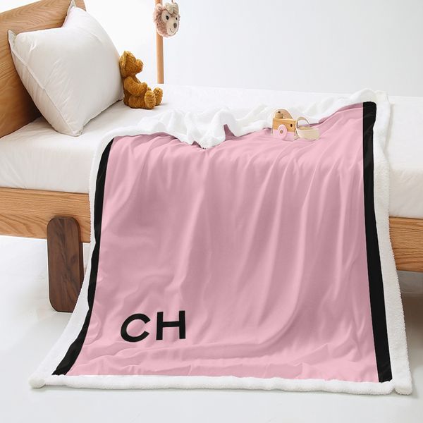 high-quality design soft solid color letter bedding blanket, suitable for boys, girls and children, high-definition digital printing bedroom
high-quality design soft solid color letter bedding blanket, suitable for boys, girls and children, high-definition digital printing bedroom
