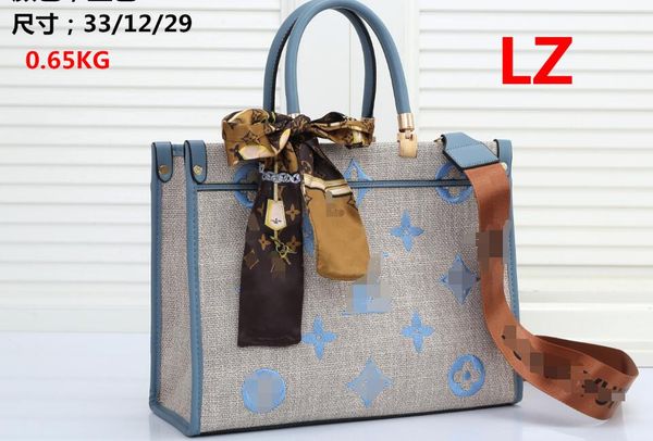 high-quality womens totes bags trend color matching design fashion ladies handbag purse large capacity casual lady bag
high-quality womens totes bags trend color matching design fashion ladies handbag purse large capacity casual lady bag