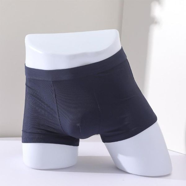 underpants men seamless boxer briefs loose breathable underwear trunks style men's, Black;white
underpants men seamless boxer briefs loose breathable underwear trunks style men's, Black;white