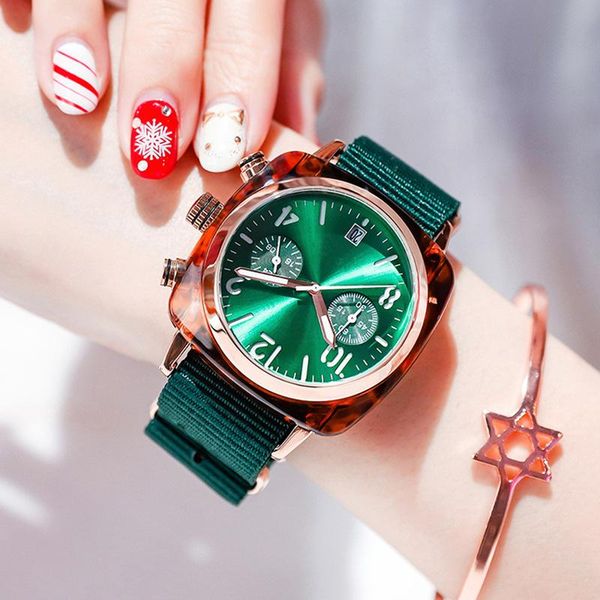 wristwatches square quartz women fashion creative watch 2021 luxury rose gold ladies casual green nylon strap clocks, Slivery;brown
wristwatches square quartz women fashion creative watch 2021 luxury rose gold ladies casual green nylon strap clocks, Slivery;brown