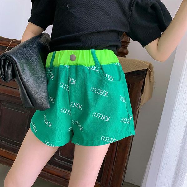 girls 'trousers 2021 summer girls' design color letters casual shorts denim pants, Black 
girls 'trousers 2021 summer girls' design color letters casual shorts denim pants, Black