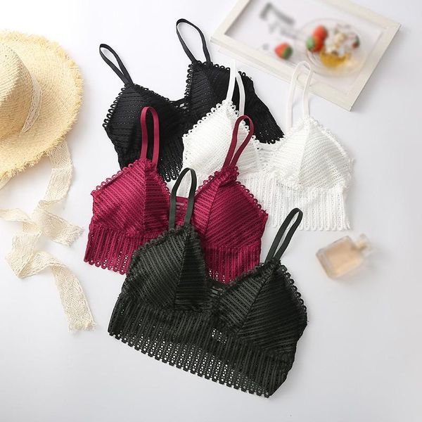 bras women thin section lace hollow out girls bra solid color wrapped chest no steel ring comfortable underwear, Red;black
bras women thin section lace hollow out girls bra solid color wrapped chest no steel ring comfortable underwear, Red;black