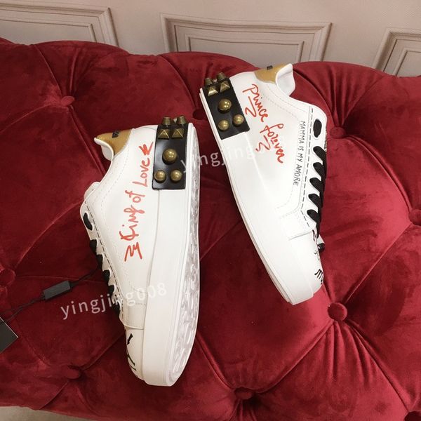 new fashion brand casual shoes mens women low sole canvas shoes leather black white original sole sneakers2023
new fashion brand casual shoes mens women low sole canvas shoes leather black white original sole sneakers2023