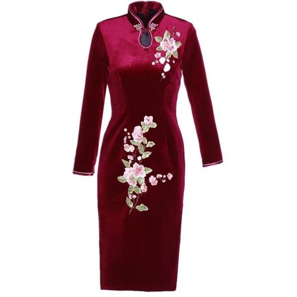 ethnic clothing shanghai story 2021 autumn winter velvet cheongsam embroidery qipao knee length chinese traditional dress, Red
ethnic clothing shanghai story 2021 autumn winter velvet cheongsam embroidery qipao knee length chinese traditional dress, Red