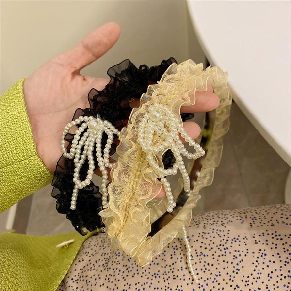 retro black white rhinestone imitation pearl net yarn hair band irregular geometric twisted metal bow headband for women party clips & barre, Golden;silver
retro black white rhinestone imitation pearl net yarn hair band irregular geometric twisted metal bow headband for women party clips & barre, Golden;silver