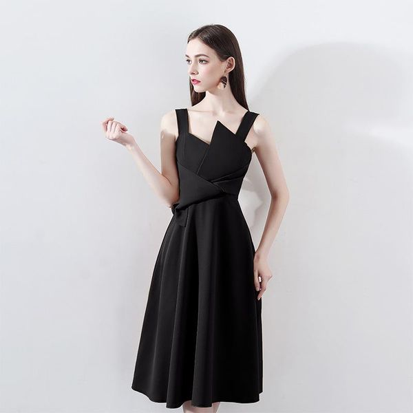 ethnic clothing elegant spaghetti strap banquet gown classic solid asymmetrical evening party dress a-line high waist bride wedding, Red
ethnic clothing elegant spaghetti strap banquet gown classic solid asymmetrical evening party dress a-line high waist bride wedding, Red