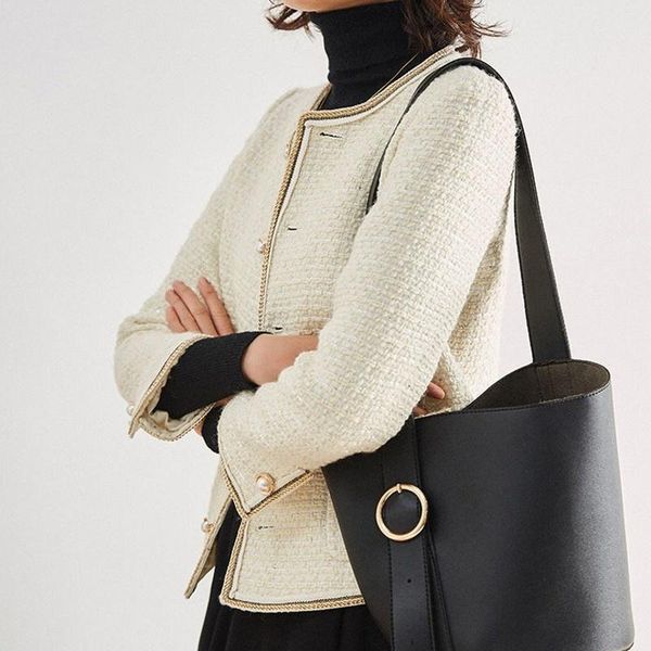 women's jackets jacket tweed womens 2022 france style vintage office lady elegant o-neck slim casual spliced single breasted fashion co, Black;brown
women's jackets jacket tweed womens 2022 france style vintage office lady elegant o-neck slim casual spliced single breasted fashion co, Black;brown