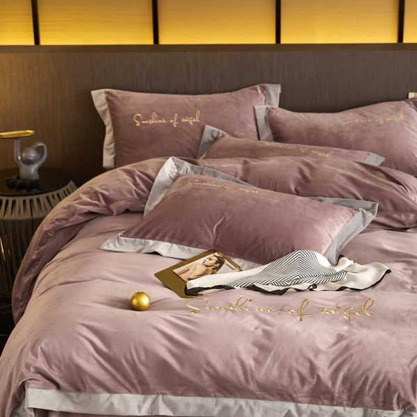 winter wide edge double-sided beautiful four piece baby magic falai set milk veet bedding
winter wide edge double-sided beautiful four piece baby magic falai set milk veet bedding