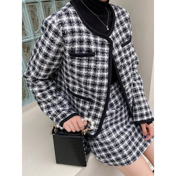 women's two piece pants aristocratic temperament of autumn and winter wind small air fragrance suit frock fashionable western style two, White
women's two piece pants aristocratic temperament of autumn and winter wind small air fragrance suit frock fashionable western style two, White