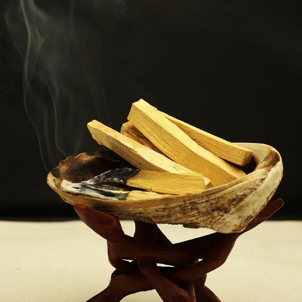 fragrance lamps palo santo incense sticks natural crude wood strips room strip peru flavor yoga healing supply for purifying cleansing
fragrance lamps palo santo incense sticks natural crude wood strips room strip peru flavor yoga healing supply for purifying cleansing