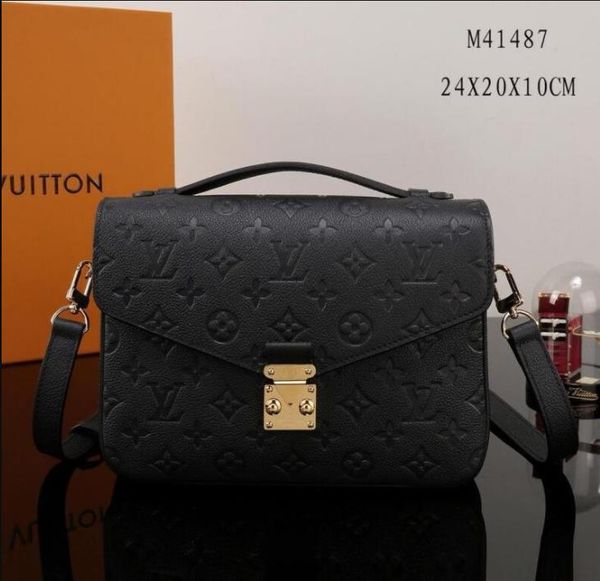 luxurys designers handbag women messenger bags oxidizing leather pochette metis shoulder crossbody bag m40780lvlouis
vitton, Red;black
luxurys designers handbag women messenger bags oxidizing leather pochette metis shoulder crossbody bag m40780lvlouis
vitton, Red;black