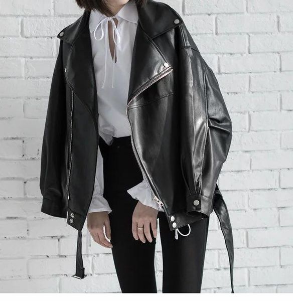 women's leather & faux ladies coat 2021 spring autumn loose moto outwear women with belt turn down collar zipper biker leahter jacket f, Black
women's leather & faux ladies coat 2021 spring autumn loose moto outwear women with belt turn down collar zipper biker leahter jacket f, Black