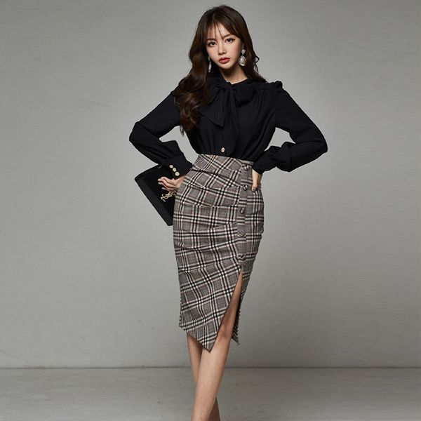arrival female fashion set spring ol professional temperament black chiffon shirt plaid print skirt two pieces together
arrival female fashion set spring ol professional temperament black chiffon shirt plaid print skirt two pieces together