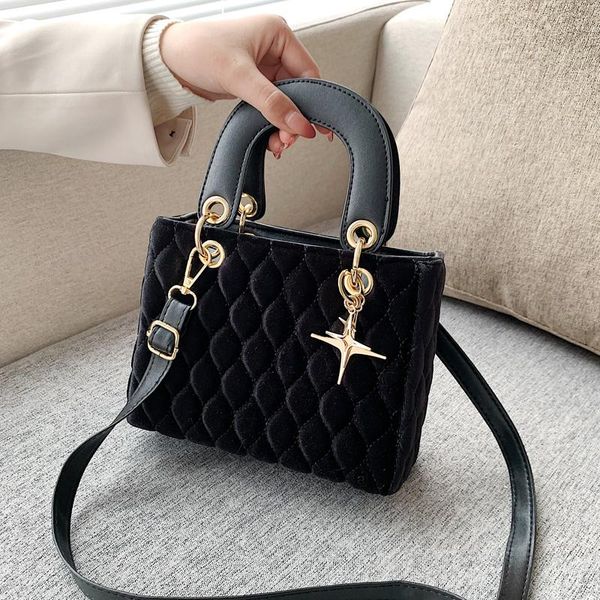 evening bags designer totes handbag purse fashion luxury women's bag crossbody for women 2021 solid color velvet messenger
evening bags designer totes handbag purse fashion luxury women's bag crossbody for women 2021 solid color velvet messenger