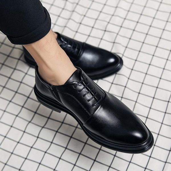 dress shoes spring and autumn men's low-cut all-match business wear-resistant comfortable casual black brown size 5.5-11.5
dress shoes spring and autumn men's low-cut all-match business wear-resistant comfortable casual black brown size 5.5-11.5