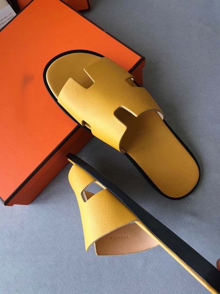 luxurys men slippers designer rubber slides sandal mens designers flat fashion shoes beach flip flops flower with box size 39-45 -g483, Black
luxurys men slippers designer rubber slides sandal mens designers flat fashion shoes beach flip flops flower with box size 39-45 -g483, Black