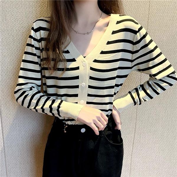 women's knits & tees 2021 spring and autumn korean style v-neck loose wild western striped long-sleeved knitted cardigan women, White
women's knits & tees 2021 spring and autumn korean style v-neck loose wild western striped long-sleeved knitted cardigan women, White