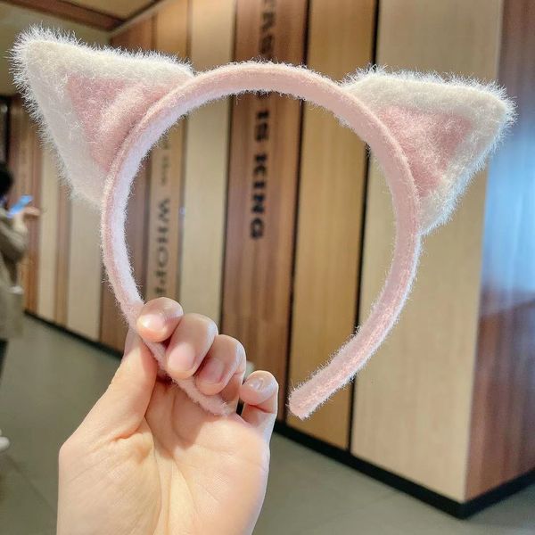 new korean cute short plush cat hairband panda ear exaggerated hair accessories, White;golden
new korean cute short plush cat hairband panda ear exaggerated hair accessories, White;golden