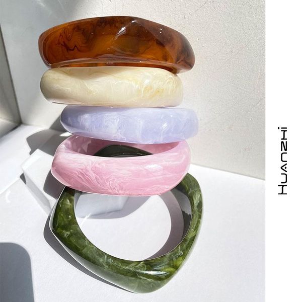 bangle geometry alien art personality retro acrylic irregular resin bracelet for women girl party jewelry gift huanzhi 2021, Black
bangle geometry alien art personality retro acrylic irregular resin bracelet for women girl party jewelry gift huanzhi 2021, Black