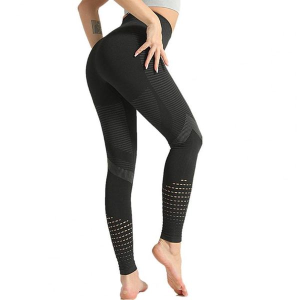 women's leggings 2021 fashion high waist fitness women seamless hollow printed workout pants push up slim elasticity, Black
women's leggings 2021 fashion high waist fitness women seamless hollow printed workout pants push up slim elasticity, Black
