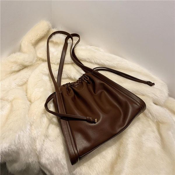 evening bags womens handbags large capacity women's winter bucket shoulder versatile leisure fashion armpit bag purses
evening bags womens handbags large capacity women's winter bucket shoulder versatile leisure fashion armpit bag purses